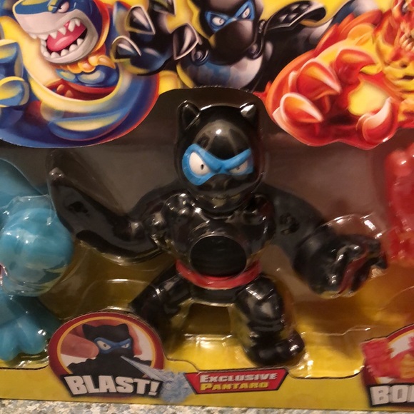 Goo Jit Zu 4 pack!!!!!!! NEW!!! Great gift!!! All Stars Pack!!! - Picture 3 of 9